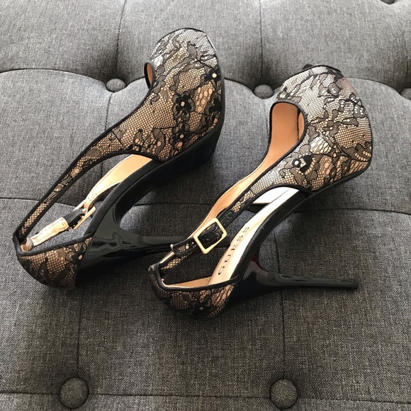 GUESS heels - Picture 4 of 6